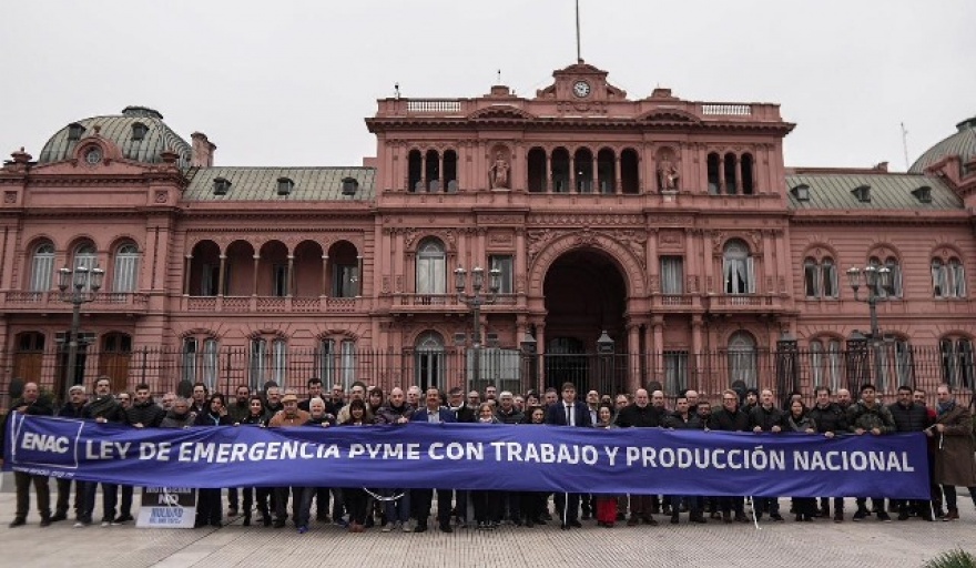 Empresarios nacionales piden Ley de Emergencia Pyme frente a la Casa Rosada