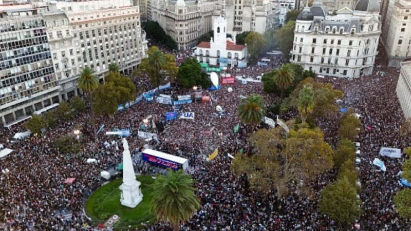 Convocan a un nuevo paro y marcha federal en defensa de la educación