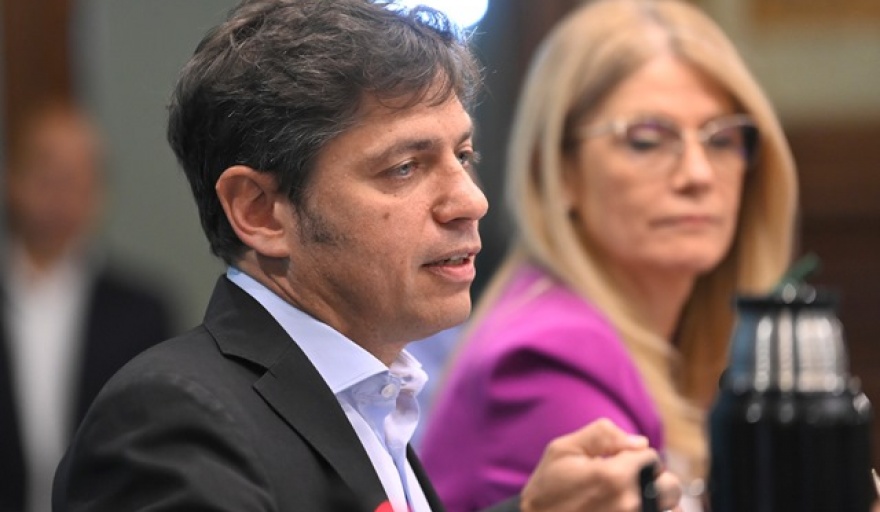 Kicillof propone comprar Aerolíneas Argentinas junto a las provincias y trabajadores