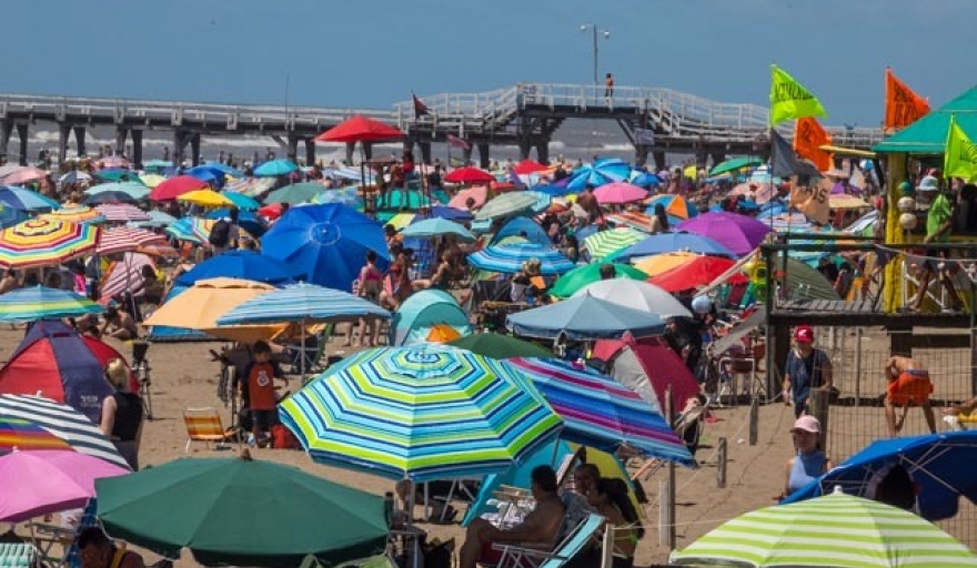 Más de 650.000 turistas eligieron La Costa durante la primera quincena de enero