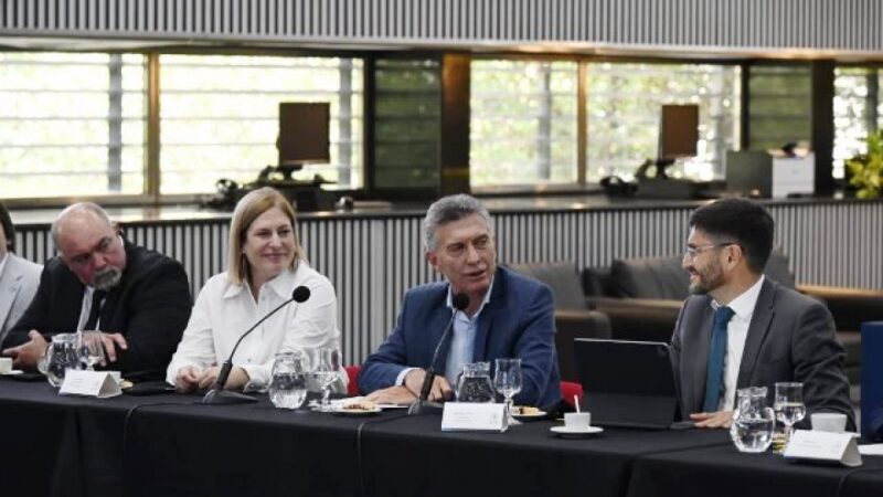 Contraataque de Macri para frenar a Milei y la fuga de dirigentes a LLA