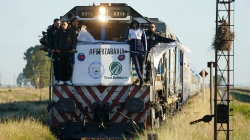 Con la llegada de donaciones y la asistencia de voluntarios la ciudad comienza a recuperarse