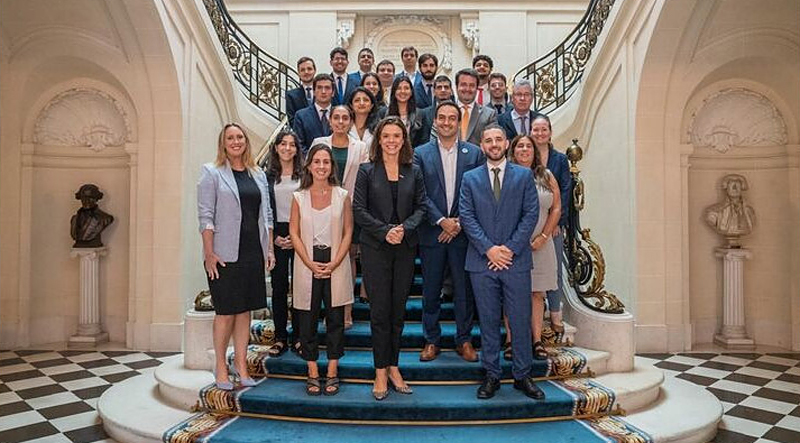 Mittelbach, entre 15 jóvenes líderes argentinos en programa de la Fundación Universitaria del Río de la Plata