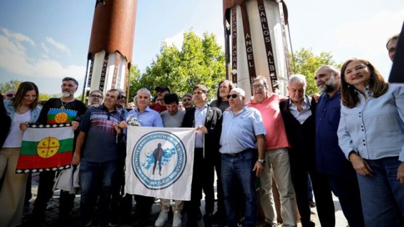 Kicillof homenajeó a excombatientes de Malvinas