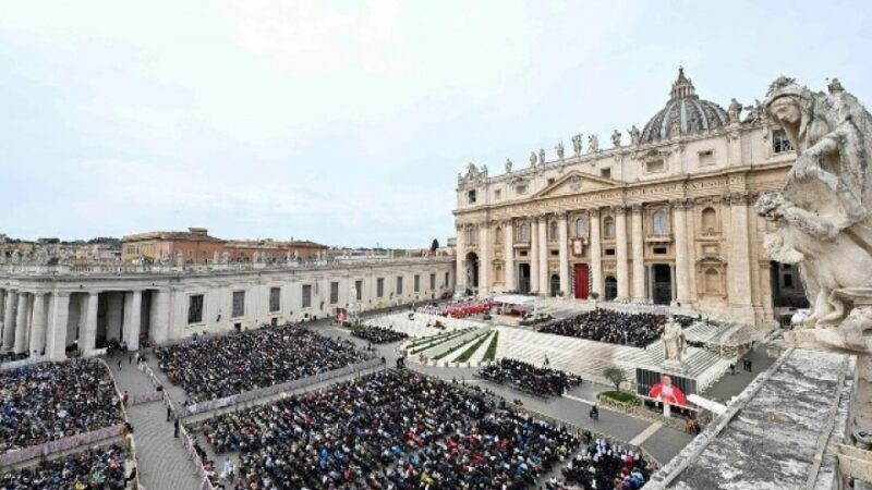 El funeral del Papa Francisco se celebrará el 26 de abril en la Plaza San Pedro