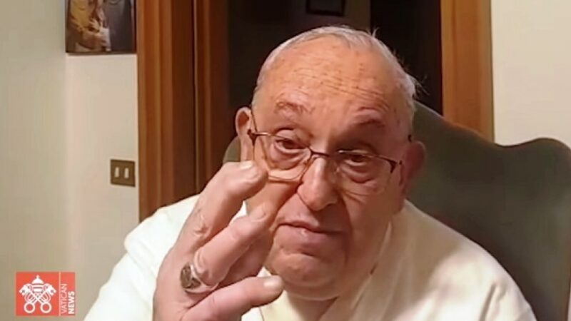Francisco en un video inédito a los jóvenes: “Escuchar es fundamental para construir la paz”