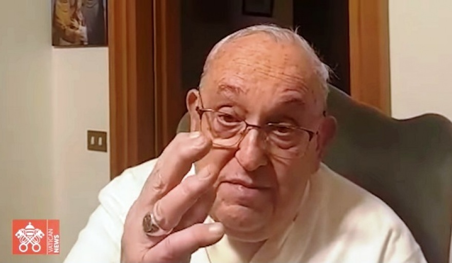 Francisco en un video inédito a los jóvenes: “Escuchar es fundamental para construir la paz”
