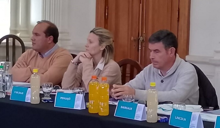 La problemática del agua: eje central de un encuentro regional de intendentes en Bragado