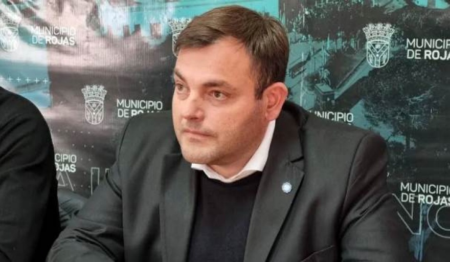 “Echarle la culpa al gobernador por el freno a obras de viviendas es un error muy serio”