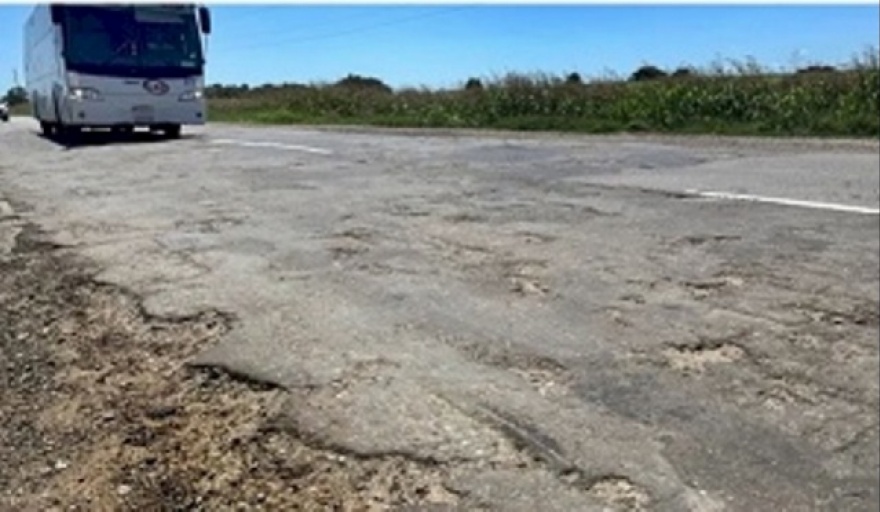 Cero gasto en mantenimiento de rutas, pero millonaria inversión para vigilar a trabajadores
