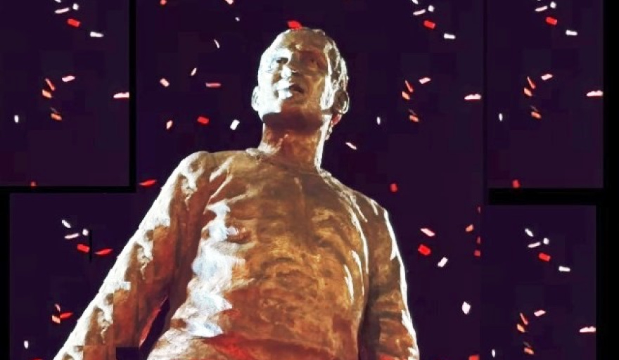 Inauguran una estatua en homenaje a Osvaldo Zubeldía en Estudiantes de La Plata