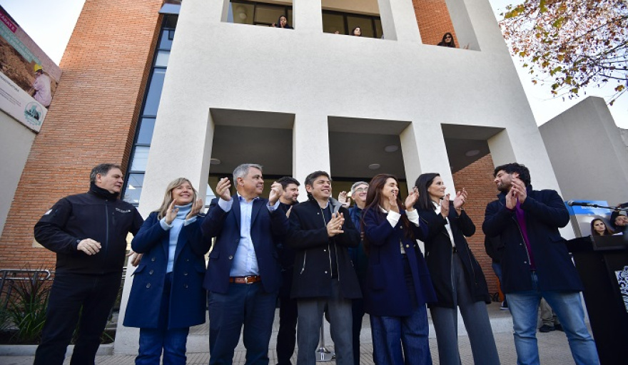Kicillof en Zárate: “Estamos fortaleciendo la presencia del Estado en el interior bonaerense”