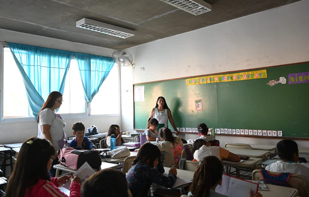 Los gremios docentes confirmaron el paro y se complica el inicio de clases en la Provincia